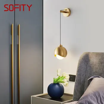 Современное настенное бра BERTH со светодиодной подсветкой, латунь, Креативная простота, прикроватная лампа из золотого стекла для домашнего декора спальни